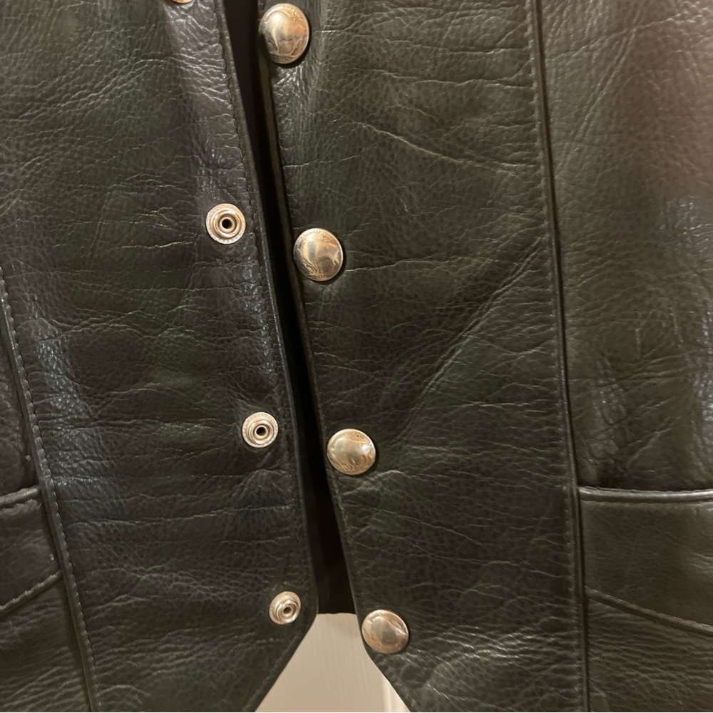 TRD Biker Vest Black Leather with Buffalo 🦬 Button Closure - Picture 4 of 6